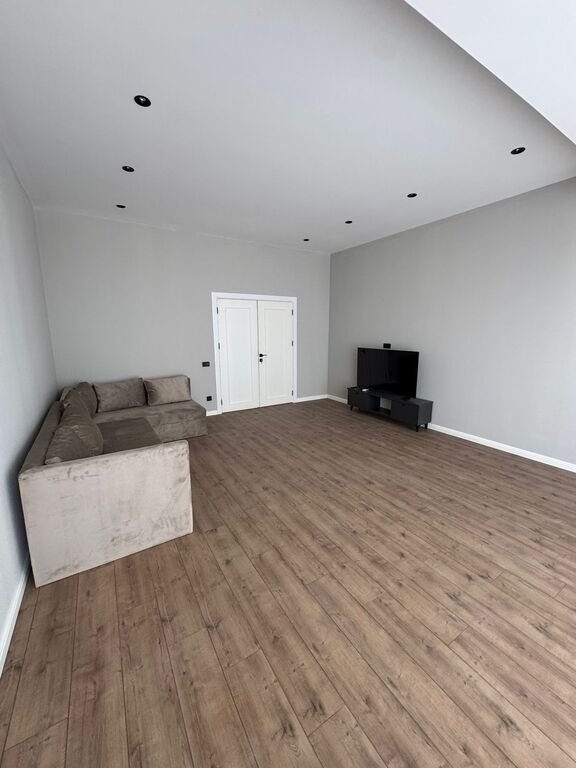 Kirayə verilir 3 otaqlı yeni tikili, 137 m², Koroğlu m.-3