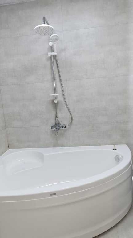 Kirayə verilir 2 otaqlı yeni tikili, 80 m², İnşaatçılar m.-10