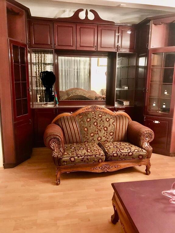Kirayə verilir 3 otaqlı köhnə tikili, 141 m², Nəriman Nərimanov m.-9