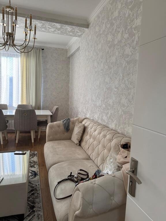 Kirayə verilir 3 otaqlı yeni tikili, 87 m², 28 May m.-3