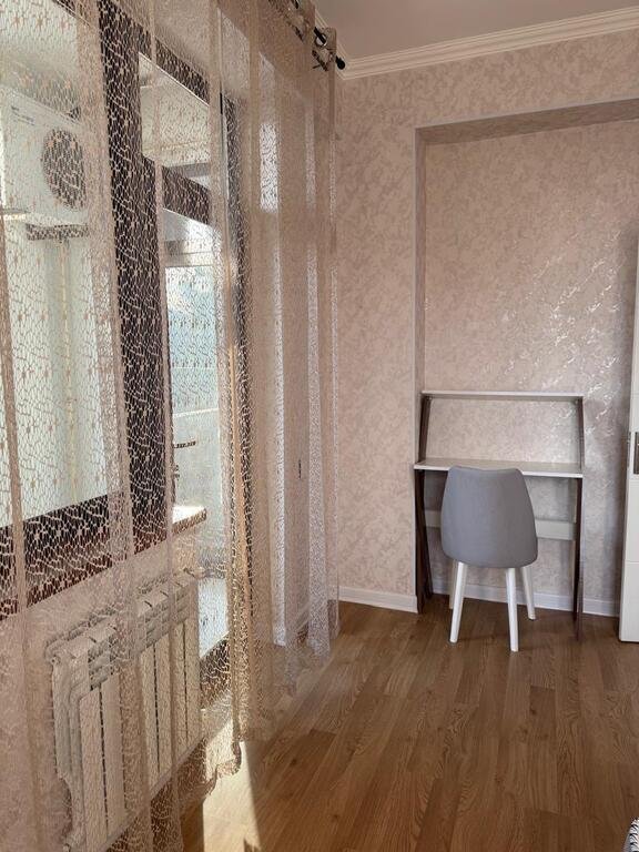 Kirayə verilir 3 otaqlı yeni tikili, 87 m², 28 May m.-11