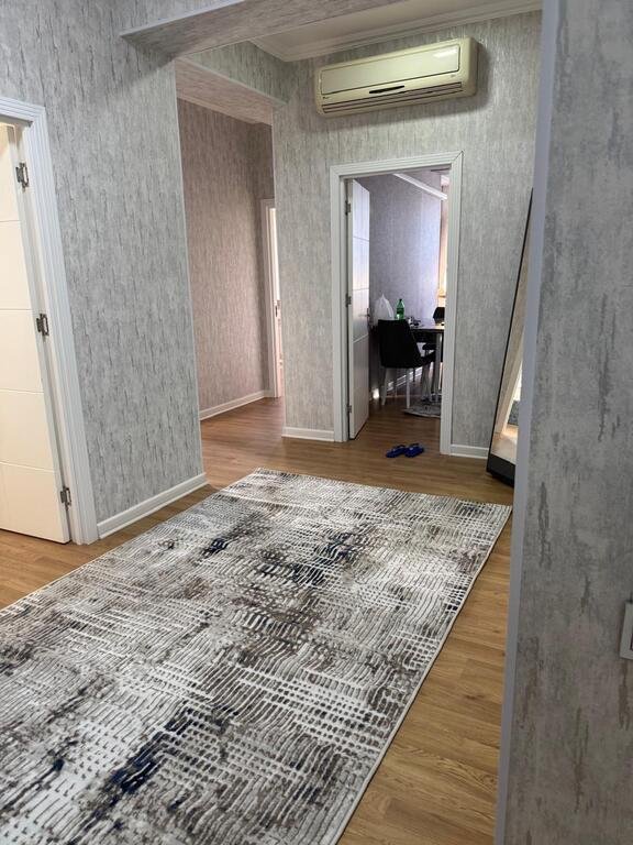 Kirayə verilir 3 otaqlı yeni tikili, 87 m², 28 May m.-12