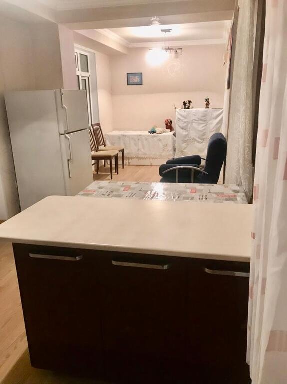 Kirayə verilir 3 otaqlı köhnə tikili, 140 m², Nəriman Nərimanov m.-11