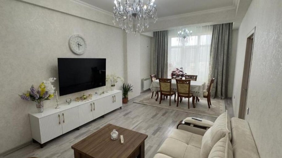 Satılır 3 otaqlı yeni tikili, 126 m², 20 Yanvar m.-1