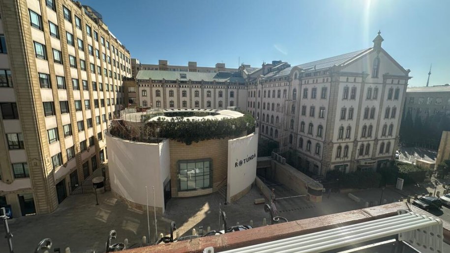 Satılır 2 otaqlı köhnə tikili, 58 m², Sahil m.-5