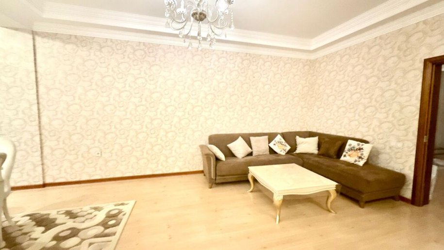 Kirayə verilir 3 otaqlı yeni tikili, 175 m², Nəsimi-4