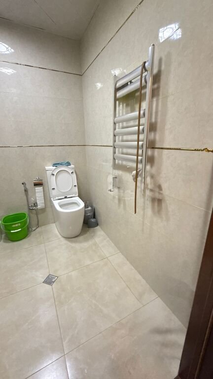 Kirayə verilir 3 otaqlı yeni tikili, 175 m², Nəsimi-15