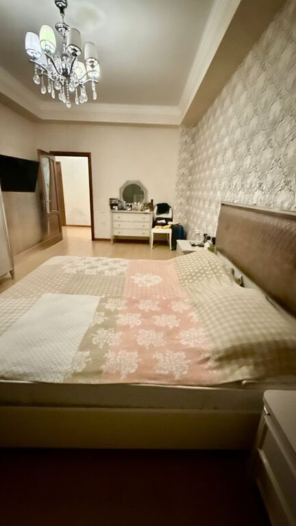 Kirayə verilir 3 otaqlı yeni tikili, 175 m², Nəsimi-20