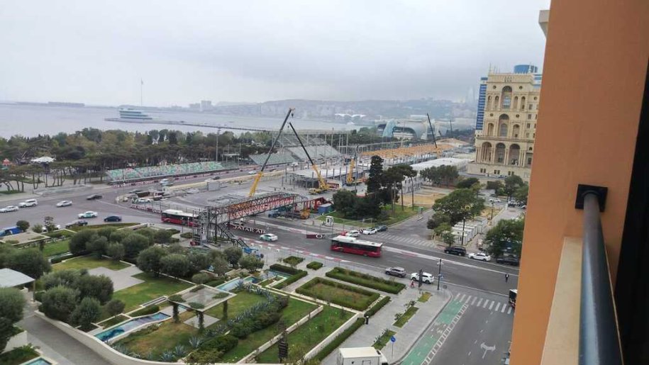 Kirayə verilir 4 otaqlı yeni tikili, 220 m², 28 May m.-1
