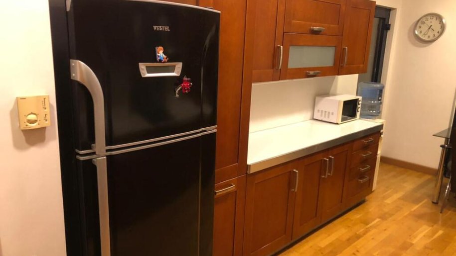 Kirayə verilir 4 otaqlı yeni tikili, 220 m², 28 May m.-19