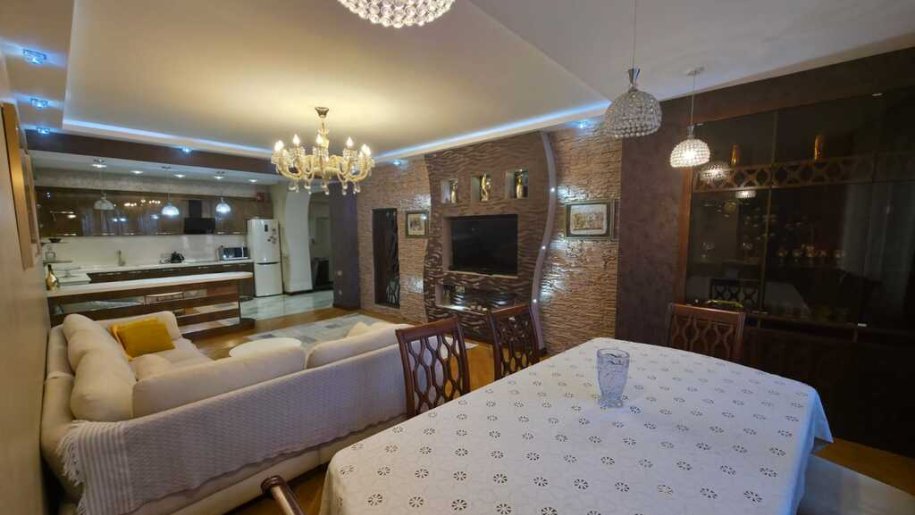 Kirayə verilir 3 otaqlı yeni tikili, 134 m², Nizami m.-1