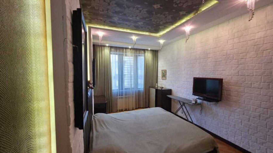 Kirayə verilir 3 otaqlı yeni tikili, 134 m², Nizami m.-8