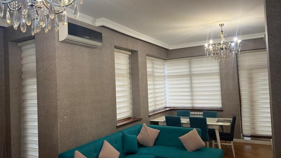 Kirayə verilir 2 otaqlı yeni tikili, 90 m², 28 May m.-2