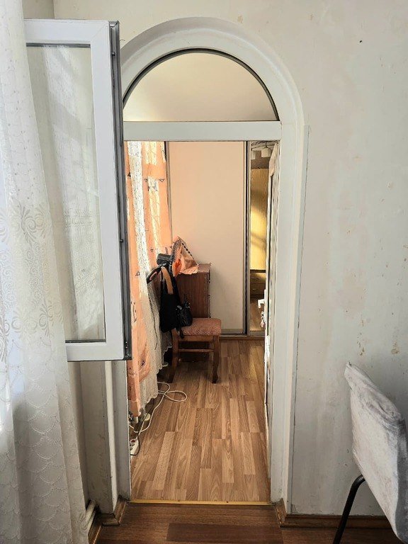 Satılır 4 otaqlı köhnə tikili, 80 m², Bakmil m.-10