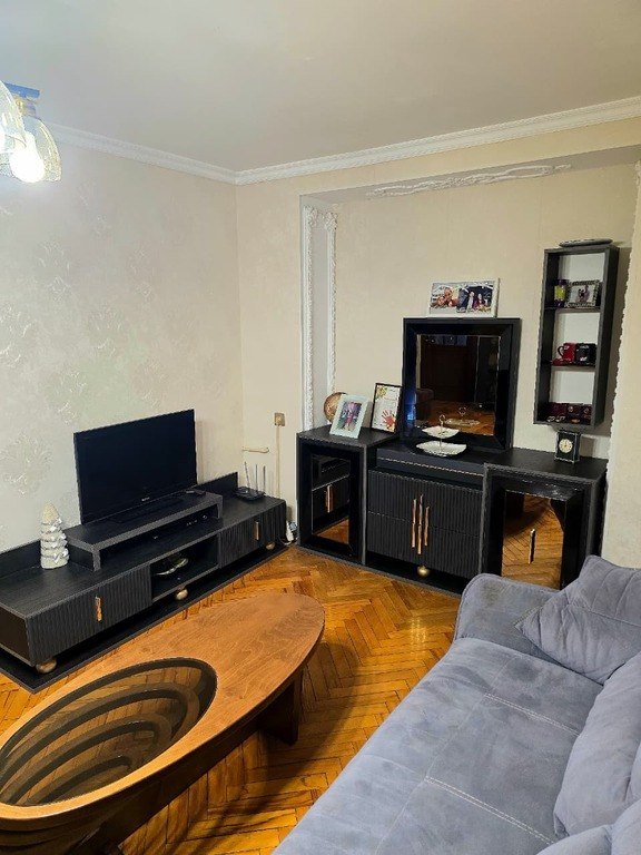 Satılır 4 otaqlı köhnə tikili, 80 m², Bakmil m.-15