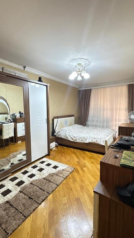 Satılır 4 otaqlı köhnə tikili, 110 m², Sabunçu-3