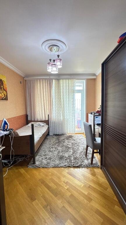 Satılır 4 otaqlı köhnə tikili, 110 m², Sabunçu-4