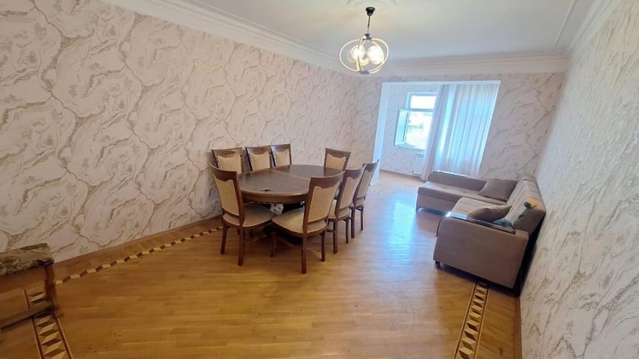 Satılır 3 otaqlı köhnə tikili, 77 m², Nəriman Nərimanov m.-3