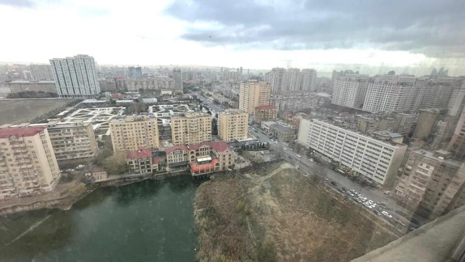 Satılır 2 otaqlı yeni tikili, 95 m², İnşaatçılar m.-3