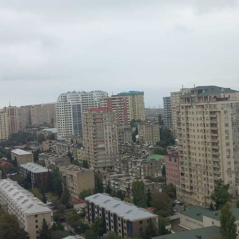 Satılır 2 otaqlı yeni tikili, 95 m², İnşaatçılar m.-6