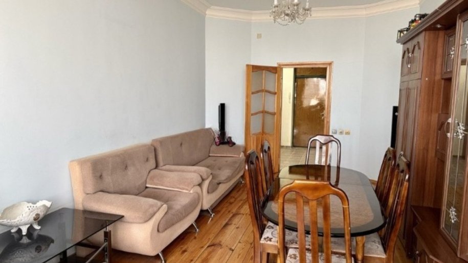 Satılır 2 otaqlı yeni tikili, 95 m², İnşaatçılar m.-12