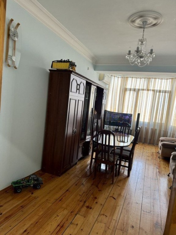 Satılır 2 otaqlı yeni tikili, 95 m², İnşaatçılar m.-13