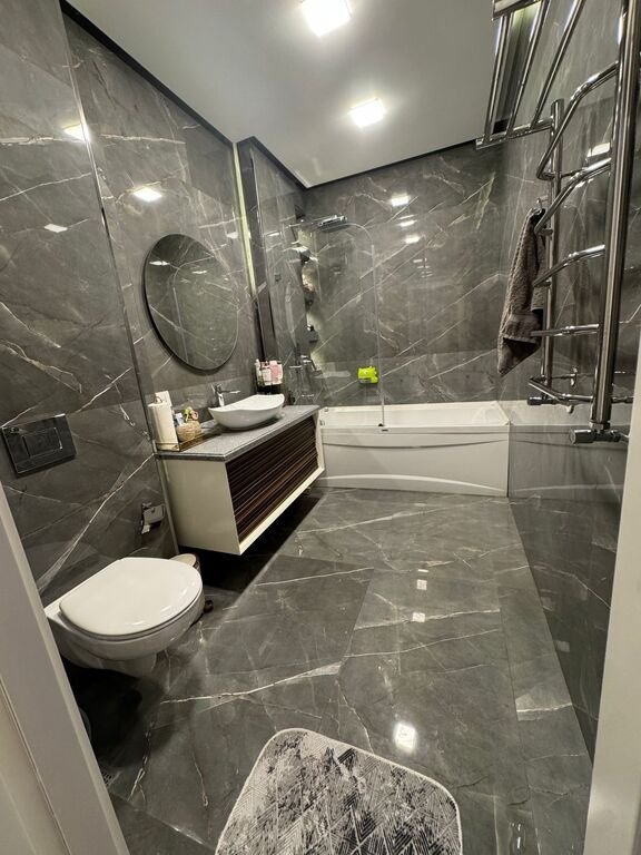 Satılır 3 otaqlı yeni tikili, 135 m², Azadlıq Prospekti m.-10
