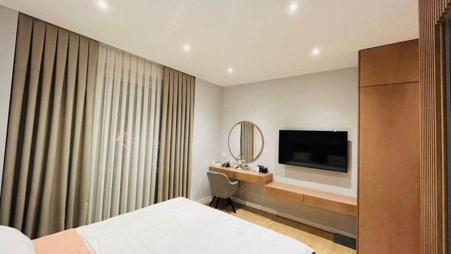 Kirayə verilir 3 otaqlı yeni tikili, 148 m², 8 noyabr-14
