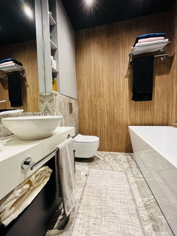 Kirayə verilir 3 otaqlı yeni tikili, 148 m², 8 noyabr-16