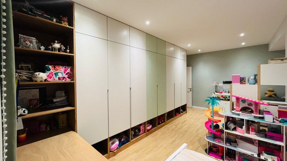 Kirayə verilir 3 otaqlı yeni tikili, 148 m², 8 noyabr-18