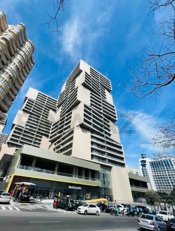 Kirayə verilir 3 otaqlı yeni tikili, 148 m², 8 noyabr-26