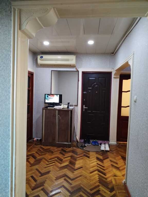 Satılır 4 otaqlı köhnə tikili, 95 m², Bakıxanov (Razin)-14