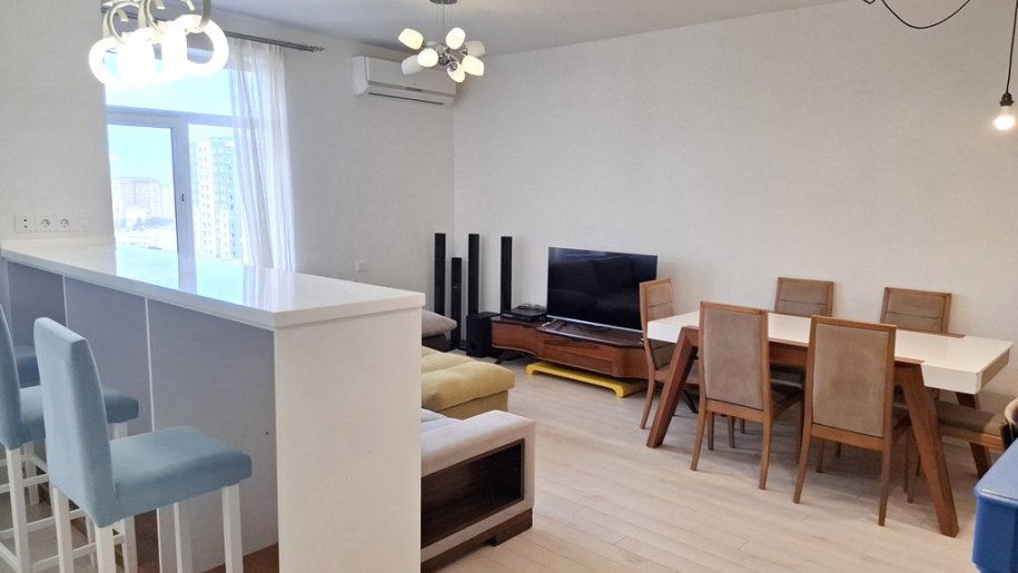 Satılır 2 otaqlı yeni tikili, 98 m², 20 Yanvar m.-3