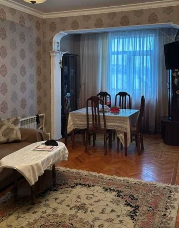 Satılır 3 otaqlı köhnə tikili, 70 m², Nəsimi m.-4