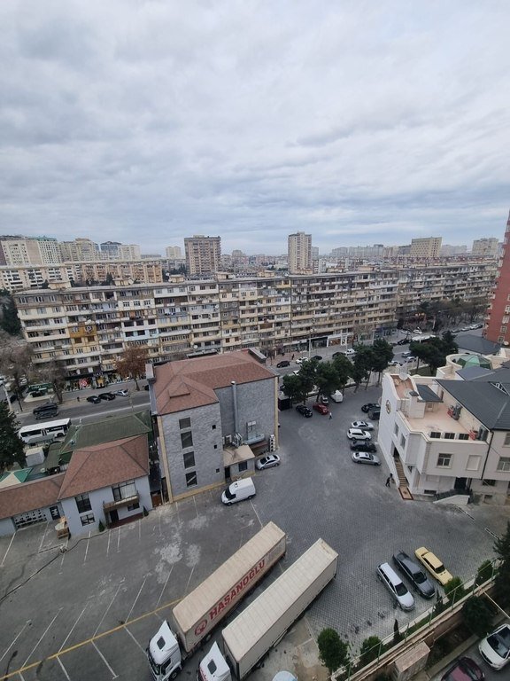 Satılır 2 otaqlı yeni tikili, 65 m², 8-ci mikrorayon-4