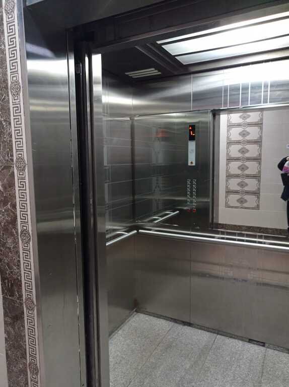 Satılır 2 otaqlı yeni tikili, 65 m², 8-ci mikrorayon-5