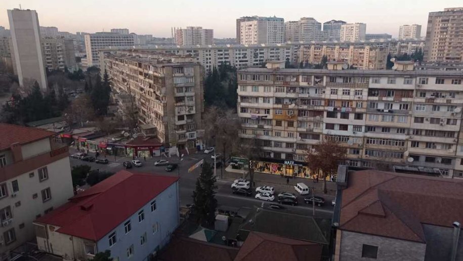 Satılır 2 otaqlı yeni tikili, 65 m², 8-ci mikrorayon-27