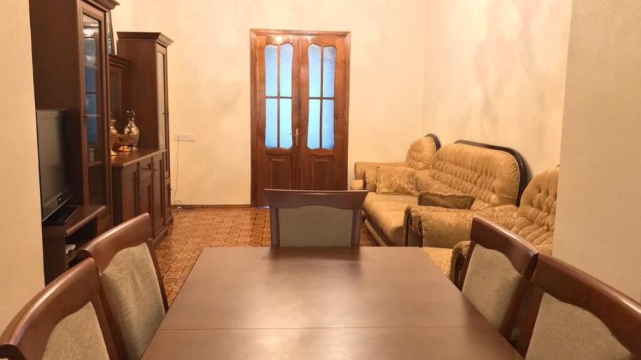 Kirayə verilir 3 otaqlı köhnə tikili, 95 m², Sahil m.-8