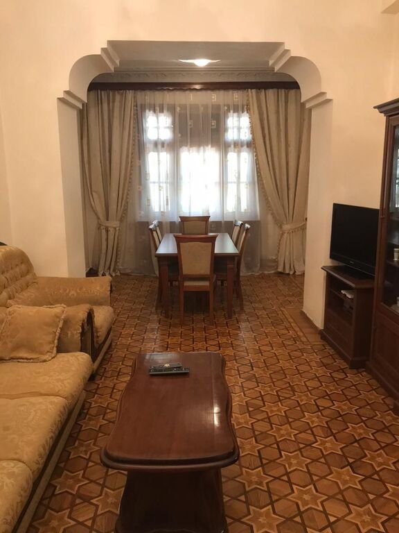 Kirayə verilir 3 otaqlı köhnə tikili, 95 m², Sahil m.-9