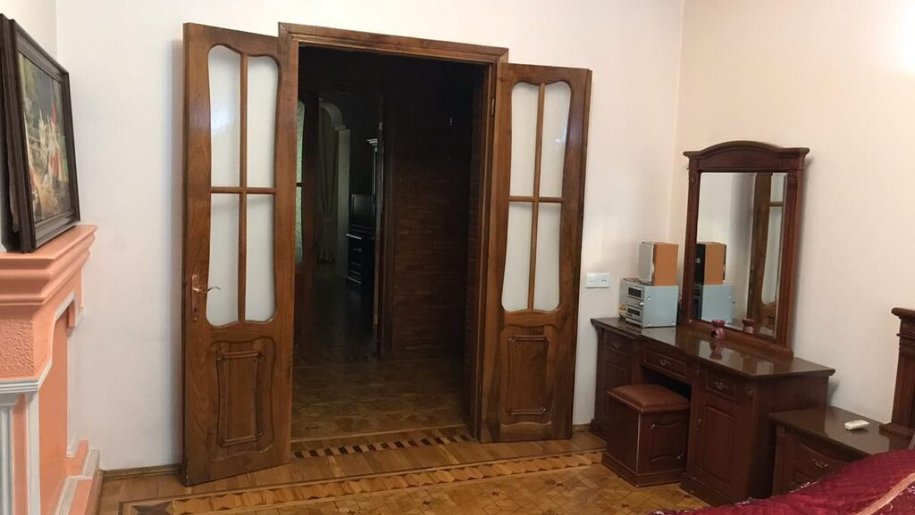 Kirayə verilir 3 otaqlı köhnə tikili, 95 m², Sahil m.-10