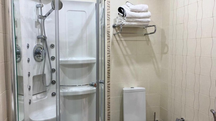 Kirayə verilir 3 otaqlı yeni tikili, 135 m², 28 May m.-8
