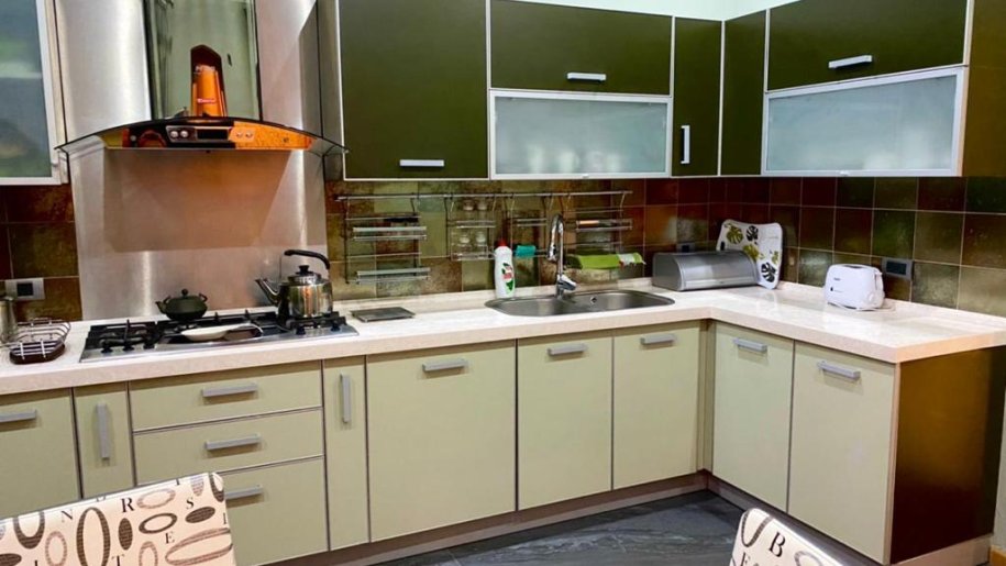 Kirayə verilir 3 otaqlı yeni tikili, 135 m², 28 May m.-16