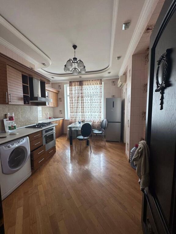 Kirayə verilir 3 otaqlı yeni tikili, 125 m², Nəriman Nərimanov m.-7