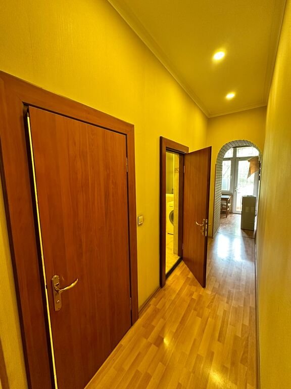 Satılır 3 otaqlı köhnə tikili, 100 m², Nəsimi-7