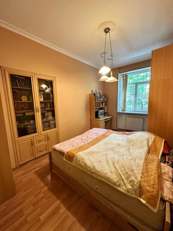 Satılır 3 otaqlı köhnə tikili, 100 m², Nəsimi-11