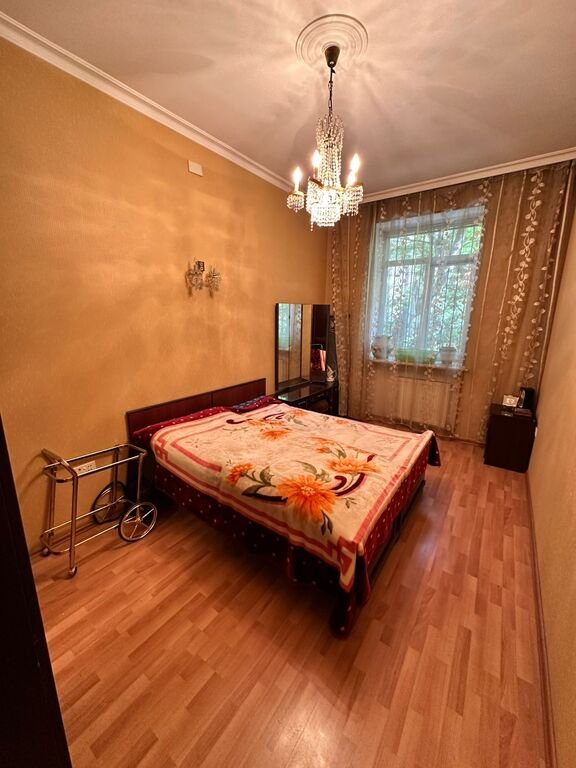 Satılır 3 otaqlı köhnə tikili, 100 m², Nəsimi-13