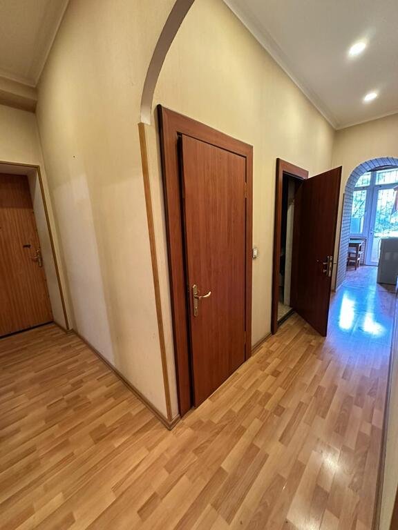Satılır 3 otaqlı köhnə tikili, 100 m², Nəsimi-17
