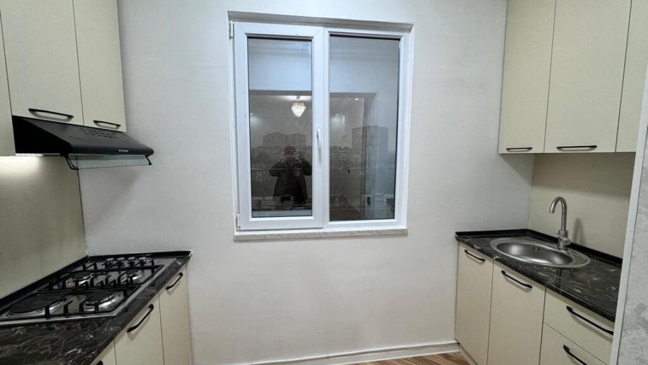 Satılır 2 otaqlı köhnə tikili, 50 m², 7-ci mikrorayon-21