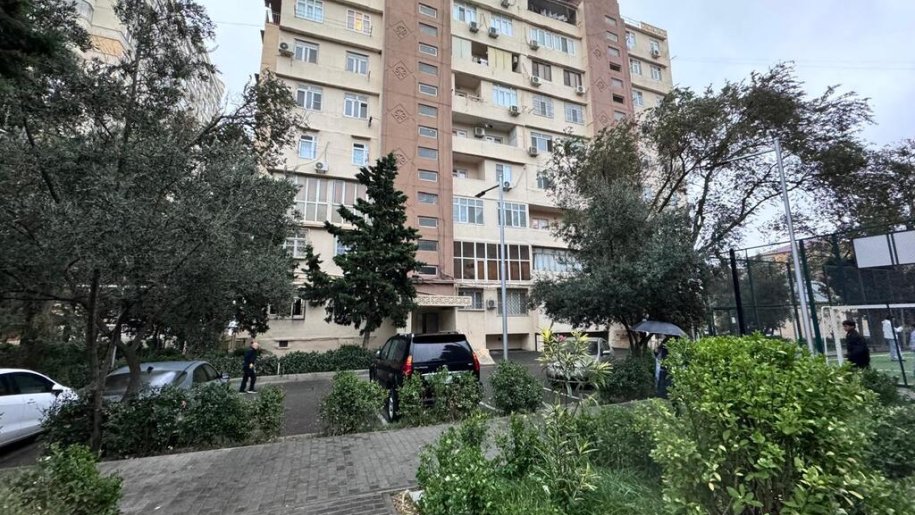 Satılır 2 otaqlı köhnə tikili, 50 m², 7-ci mikrorayon-24
