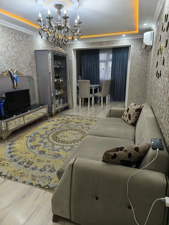 Satılır 2 otaqlı köhnə tikili, 50 m², Xalqlar dostluğu m.-3